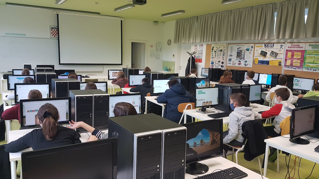 u�enici na natjecanju